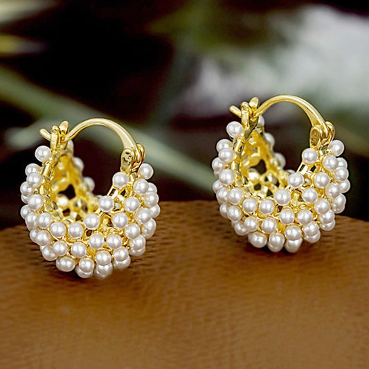 ⏳🔥LIMITED-TIME 50% OFF! ⏰✨ Faux Pearl Basket Hoop Earrings – Gold Tone, Unique Weave, Classic Elegance 🪀💍