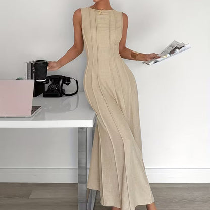 🎁2026 New Arrivals 52% OFF💥Women's Sleeveless Pleated Maxi Dress – Flattering A-line – 94K+ sold, perfect for summer or special occasions 🌸🌿☀️